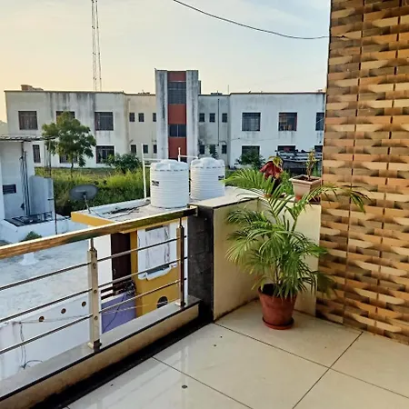 Bhavya Homestay Garudeshwar Exterior photo