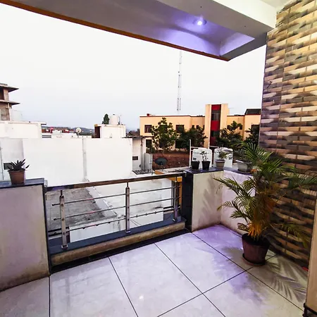 Bhavya Homestay Garudeshwar Exterior photo